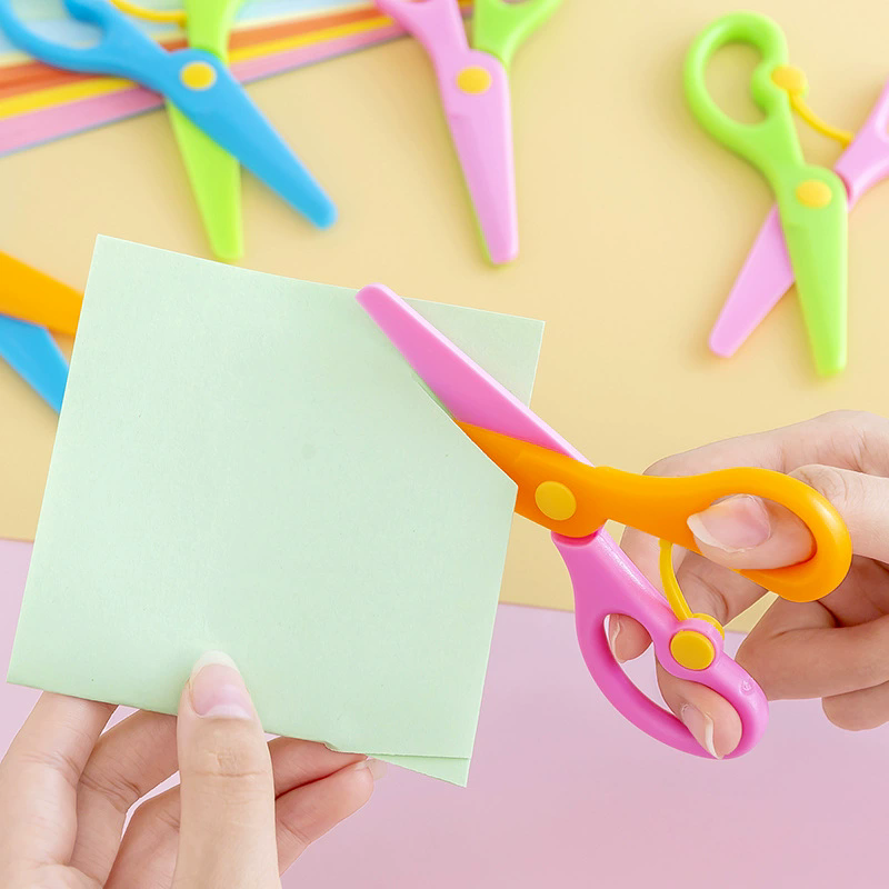 Tijeras de plástico de doble C - Baby Food Scissors reseña y precio
